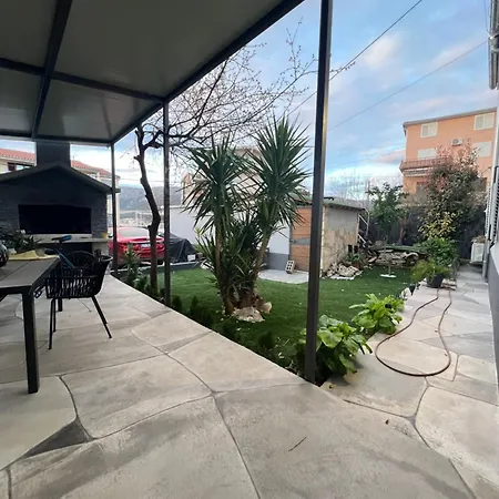 Kuca Za Odmor Josip Сплит